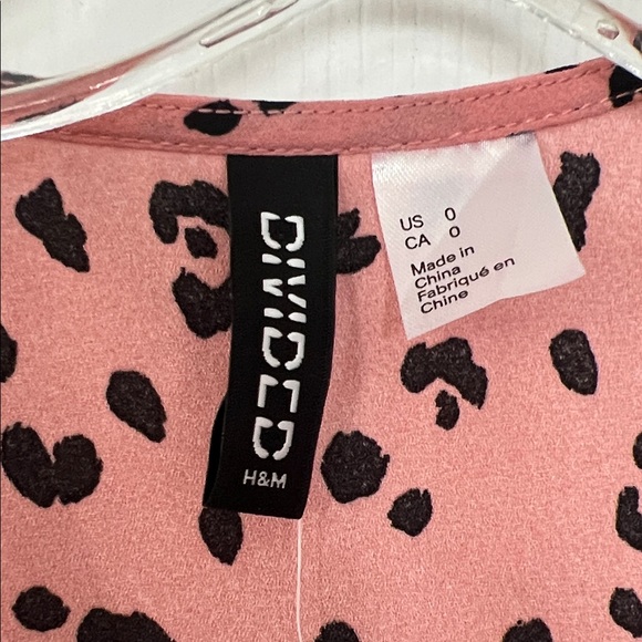 H&M Pink Animal Print Wrap Blouse - Picture 2 of 4